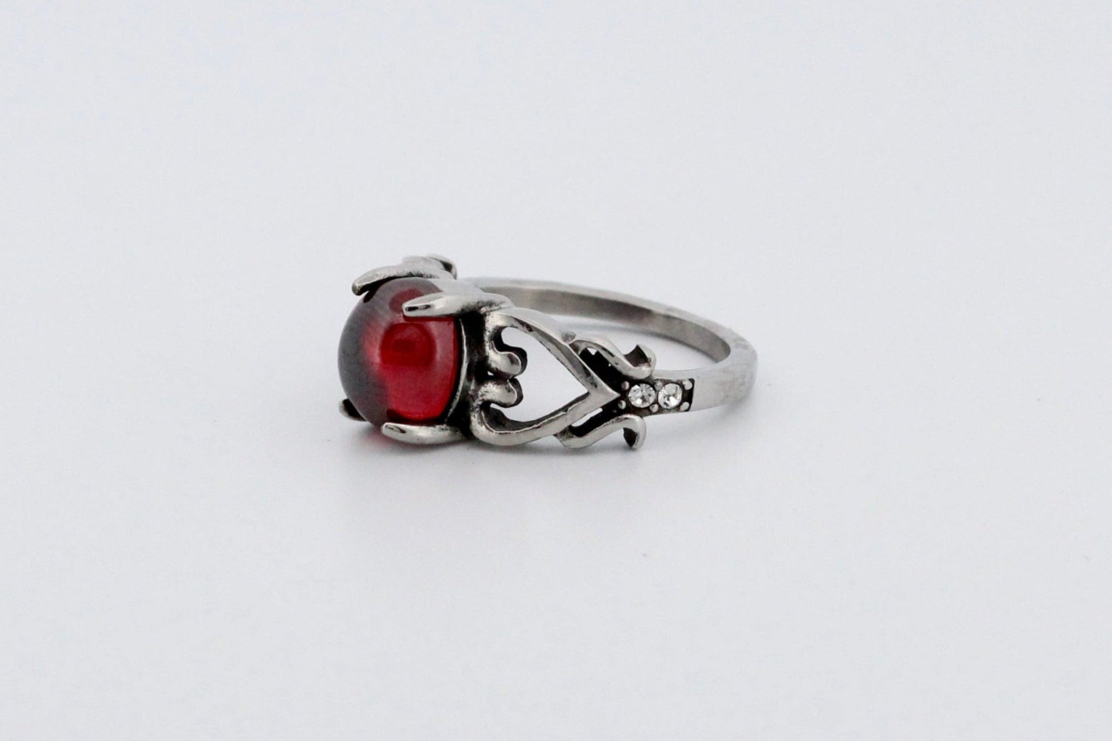 GOTHIC RED