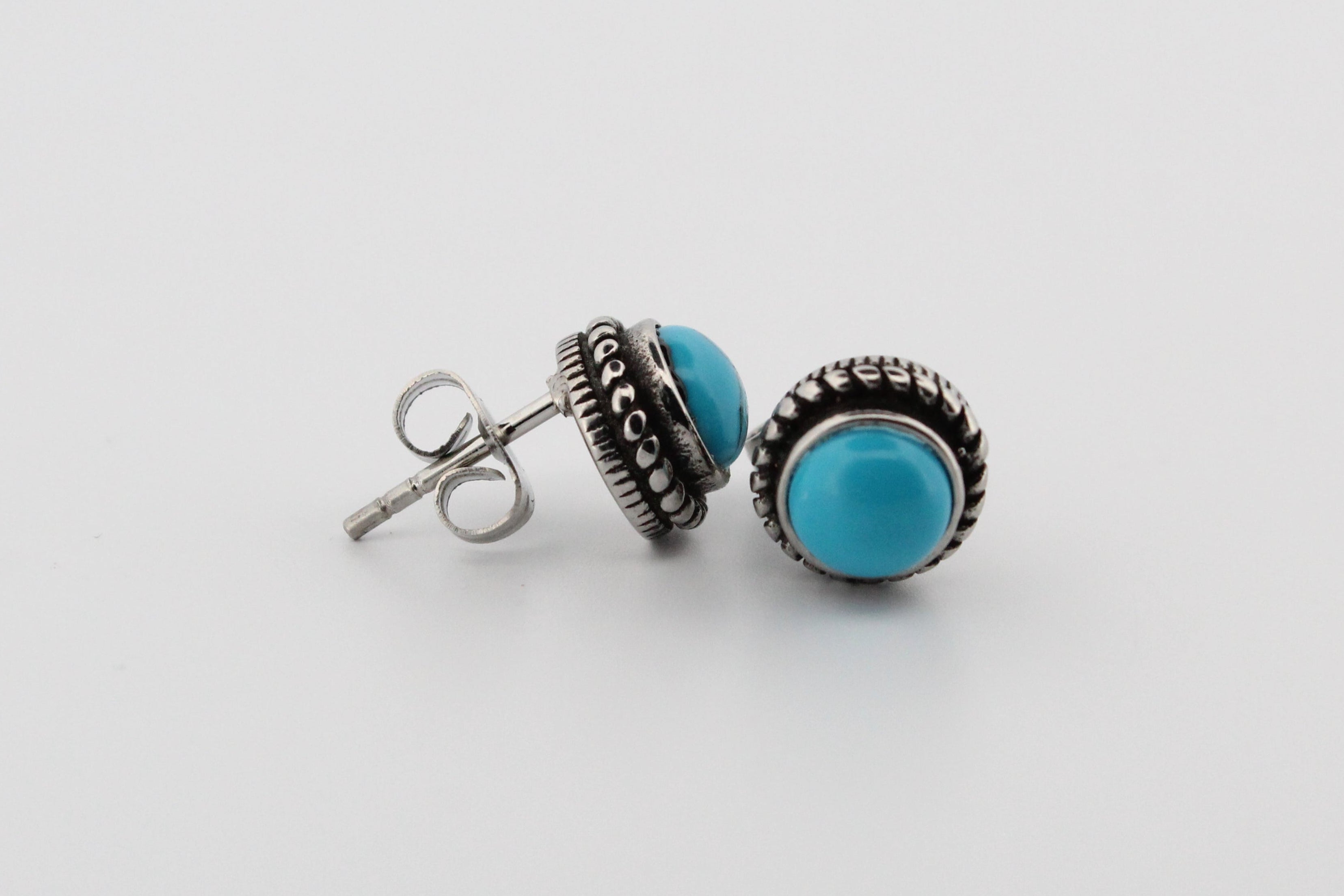 FAITHFUL BLUE STUD EARRINGS