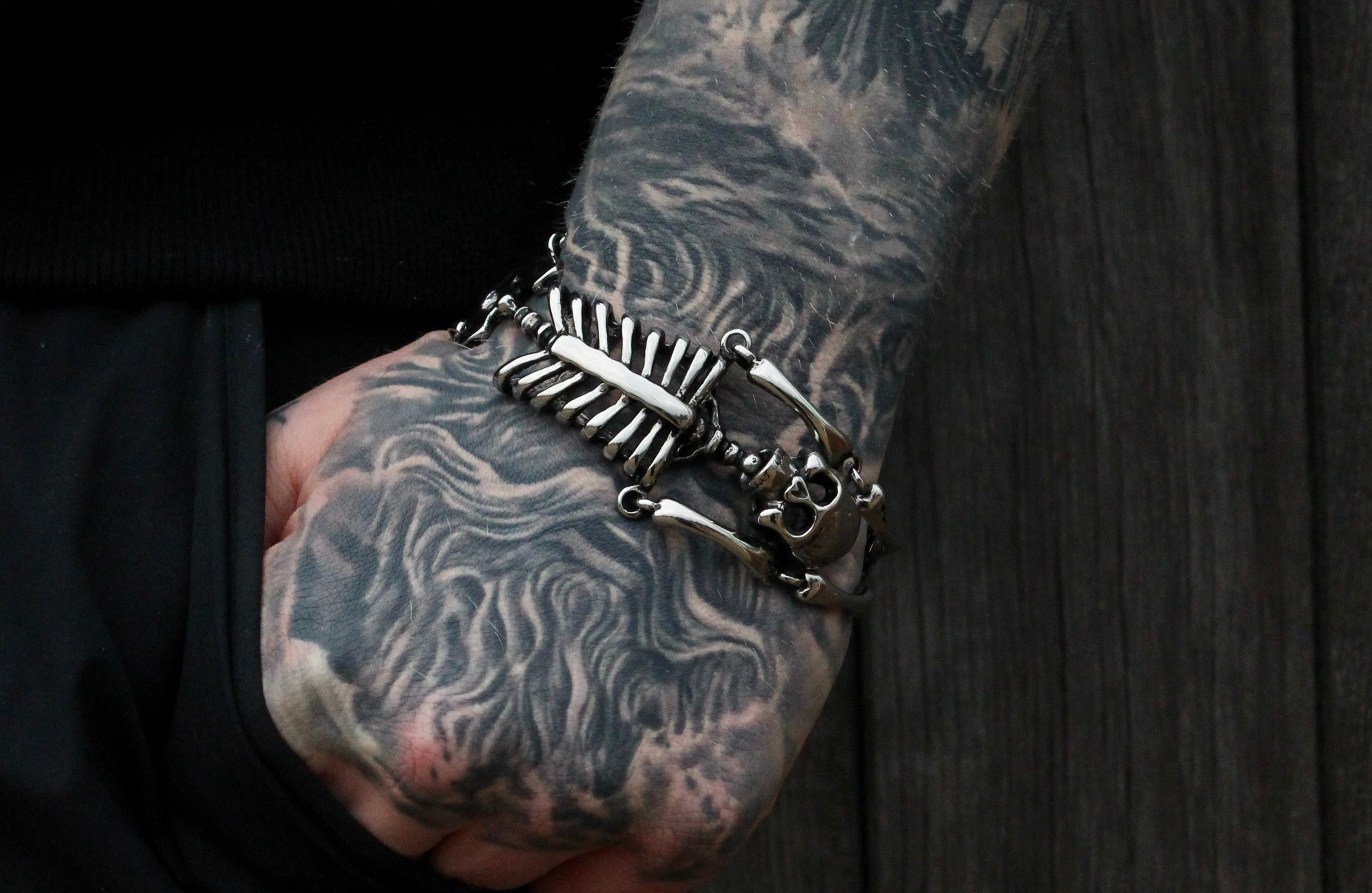 ARTICULATED SKELETON BRACELET
