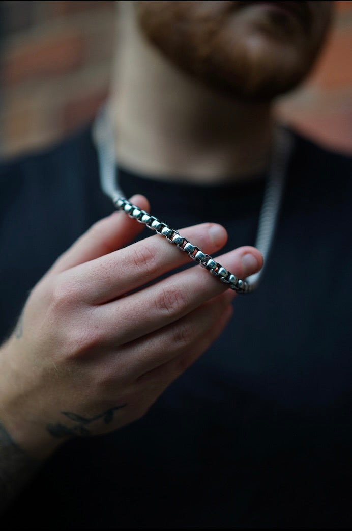 SEMI POLISHED BOX LINK CHAIN