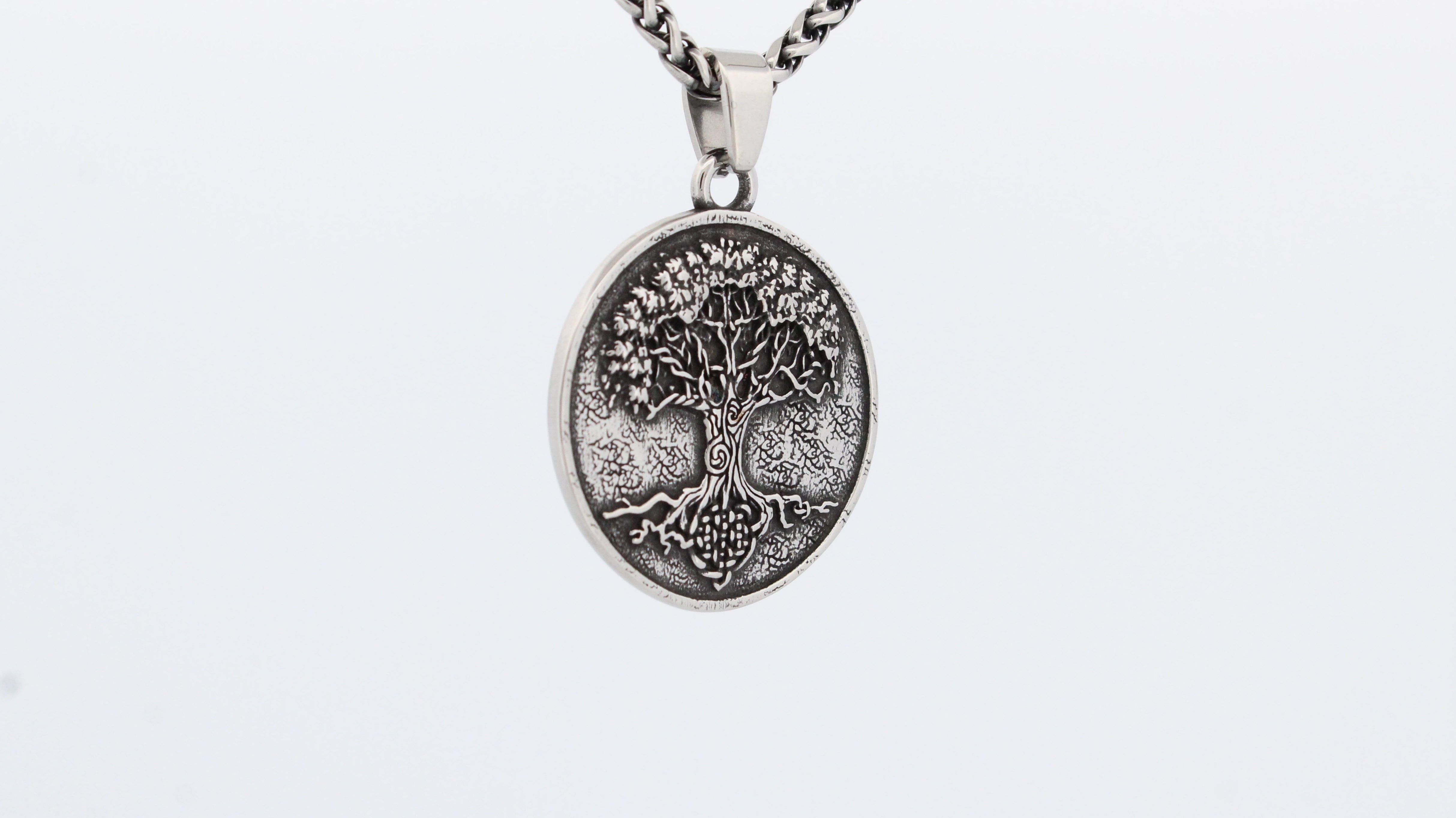 YGGDRASIL PENDANT & CHAIN