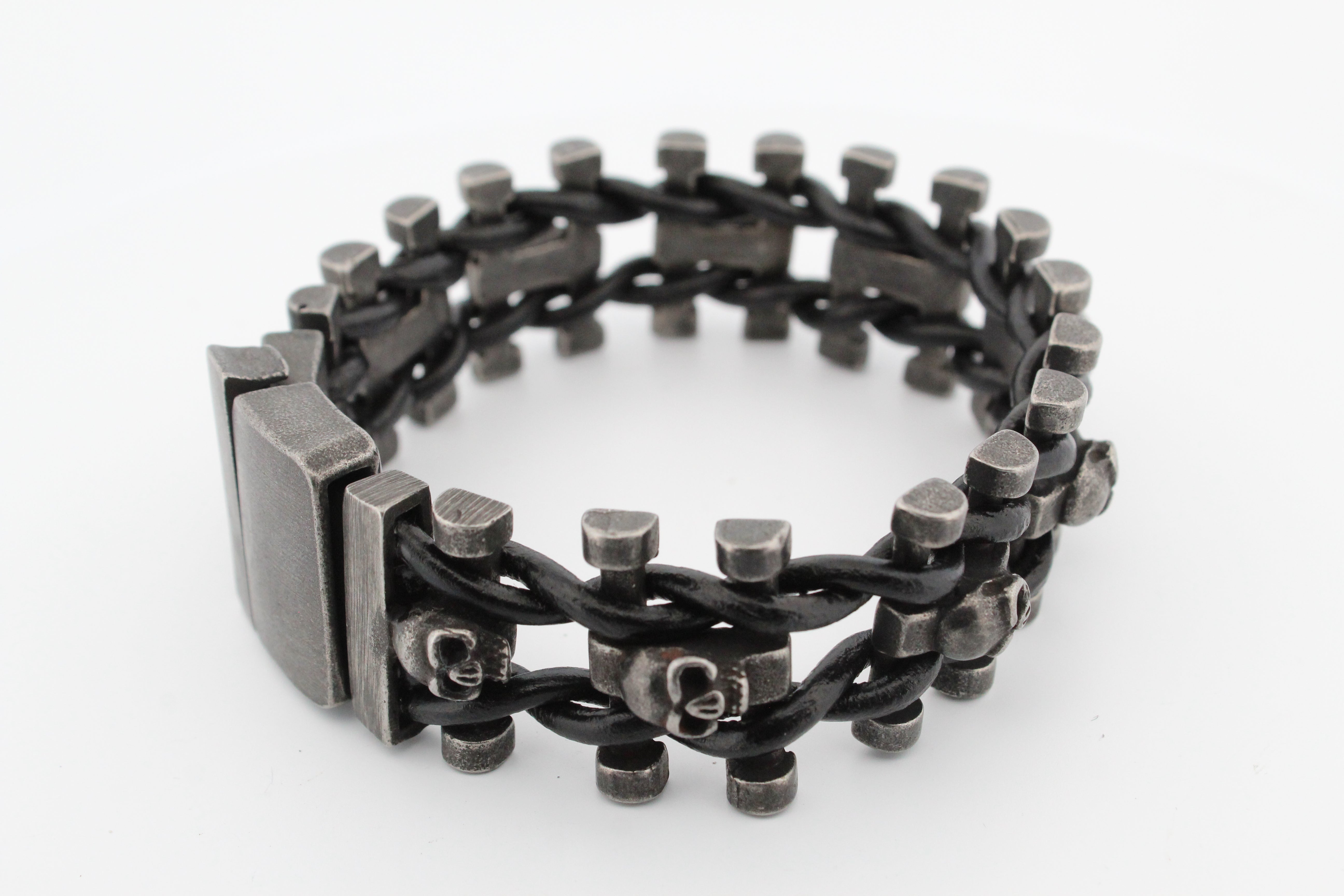 DARK LEATHER & STEEL SKULLS
