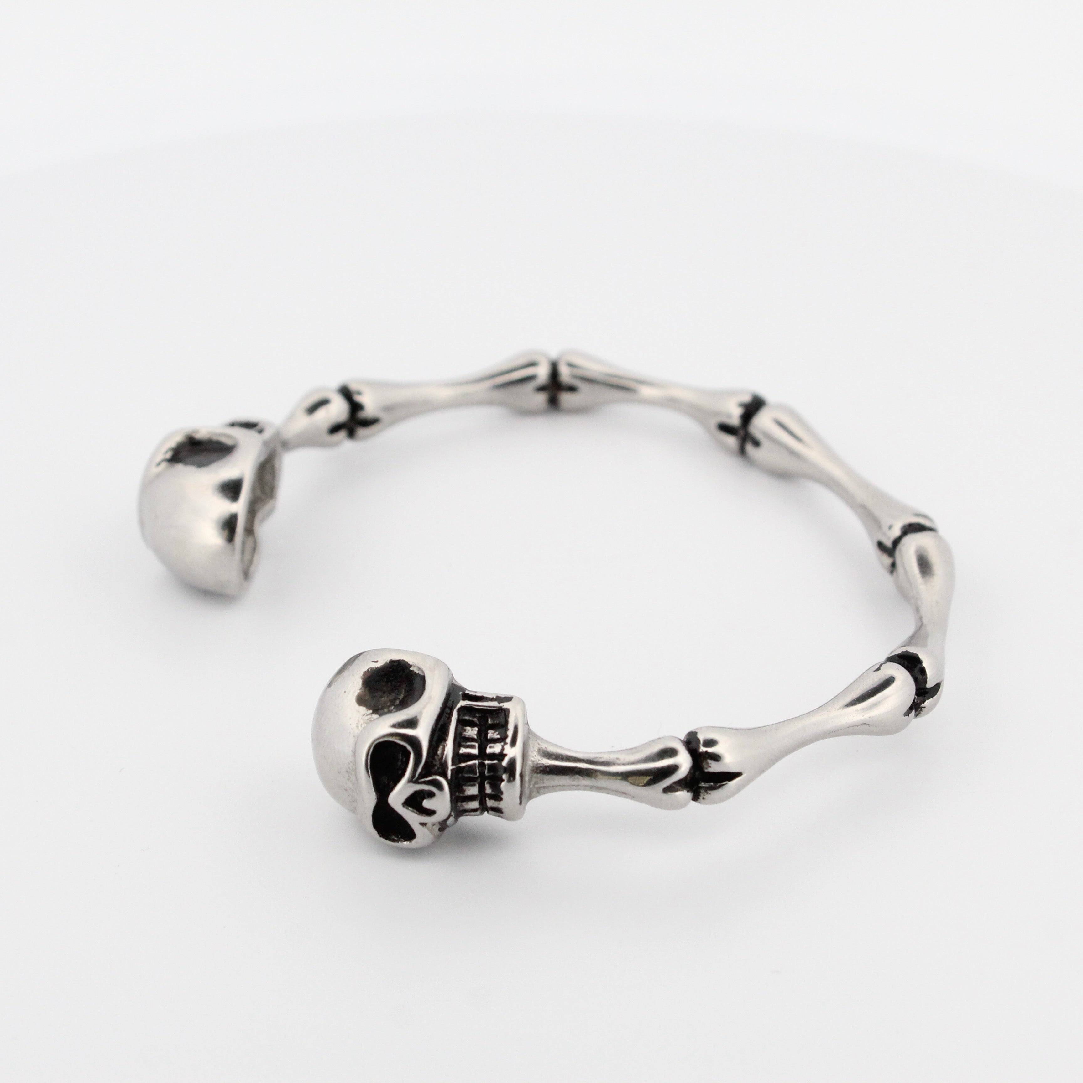 ADJUSTABLE SKULL BANGLE - ONE SIZE FITS ALL