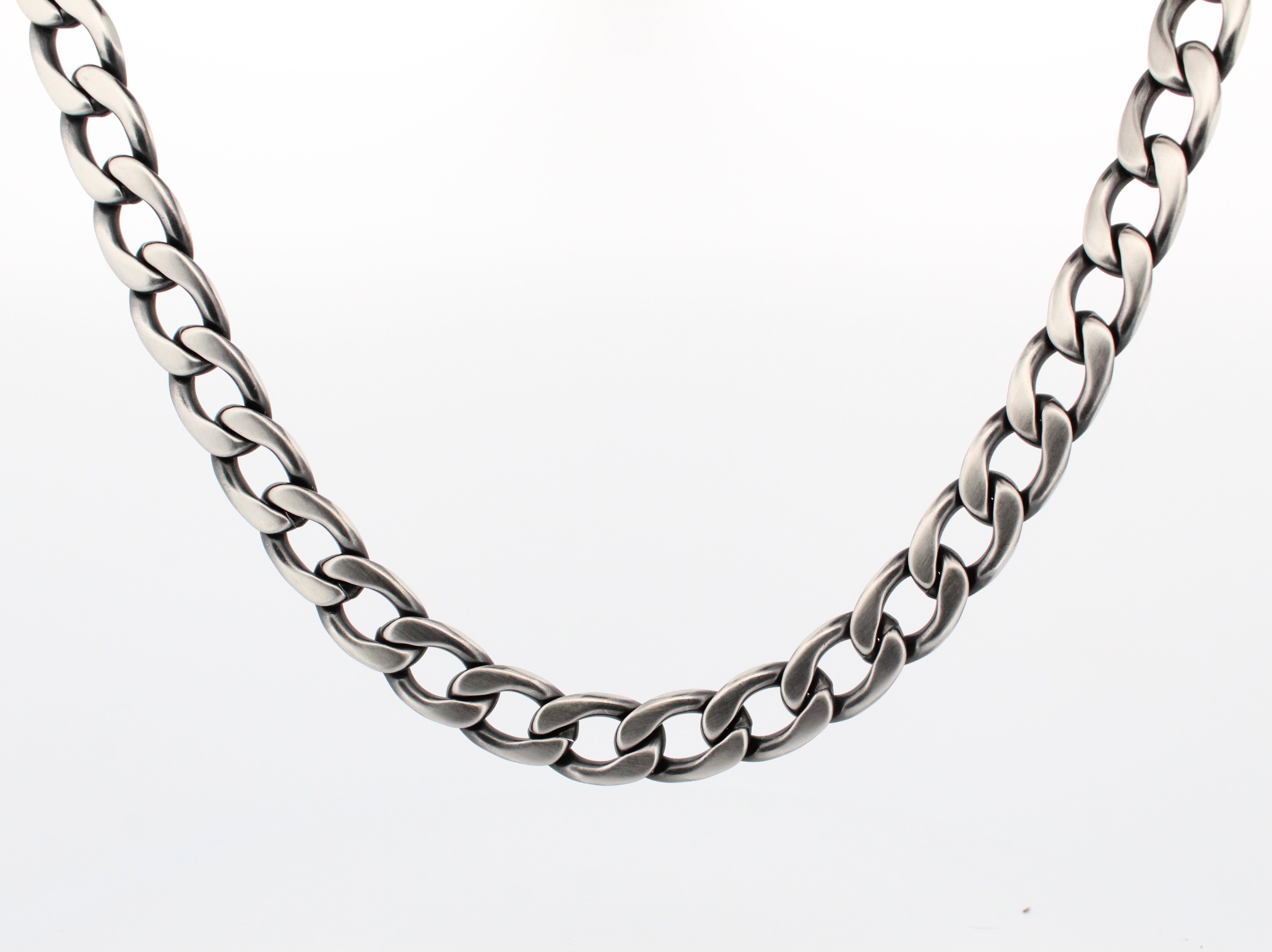 ANTIQUE FLAT CURB CHAIN