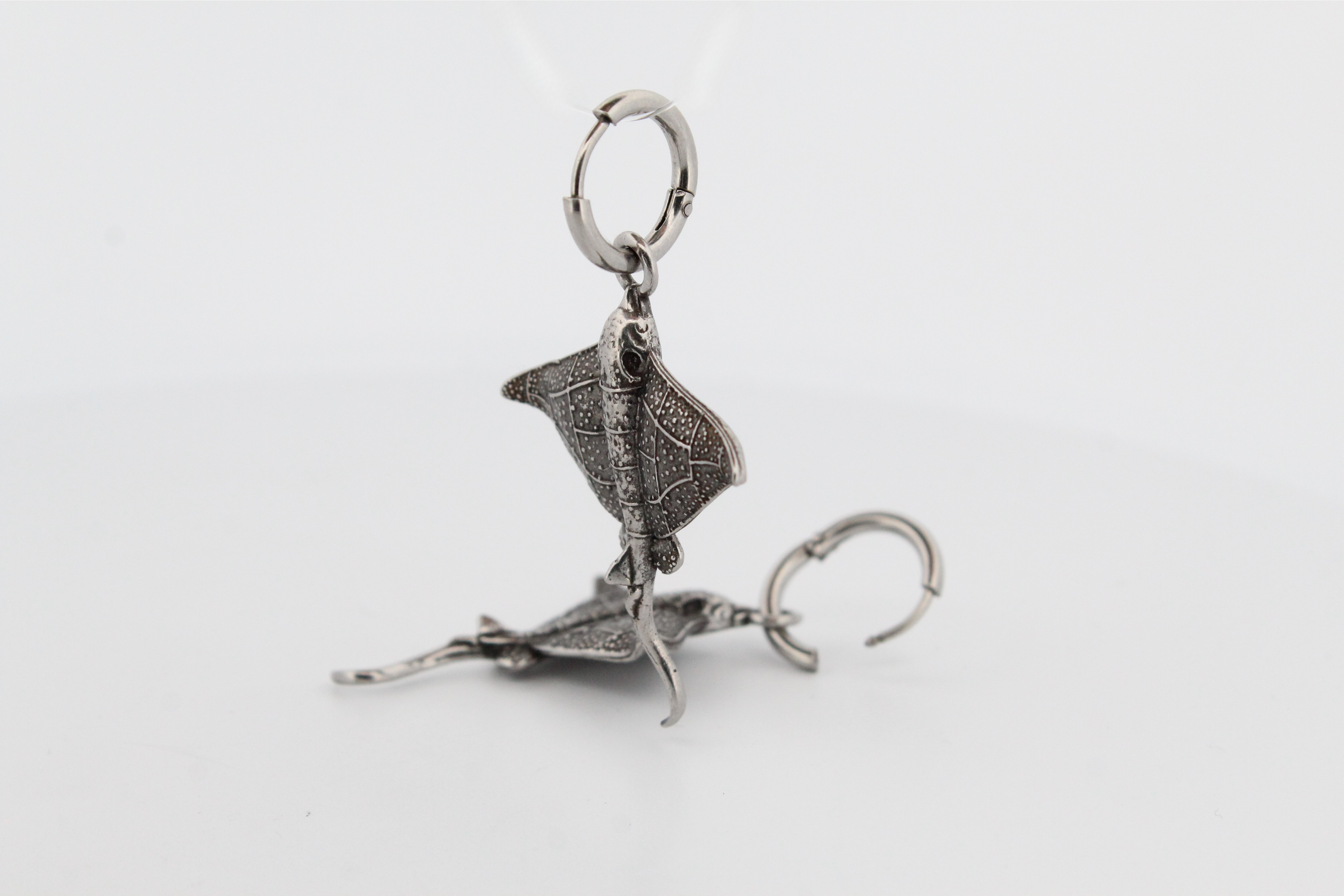 MANTA RAY HOOP EARRINGS