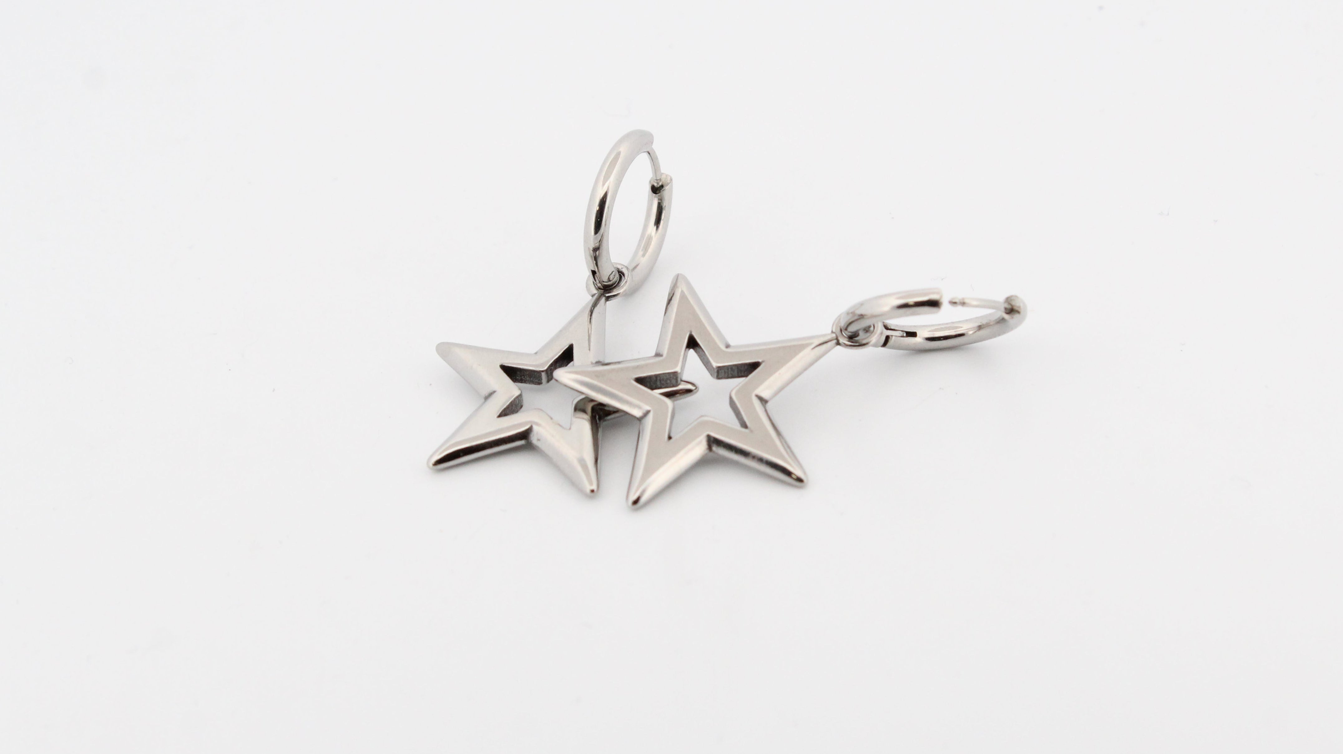 SUPERSTAR HOOP EARRINGS