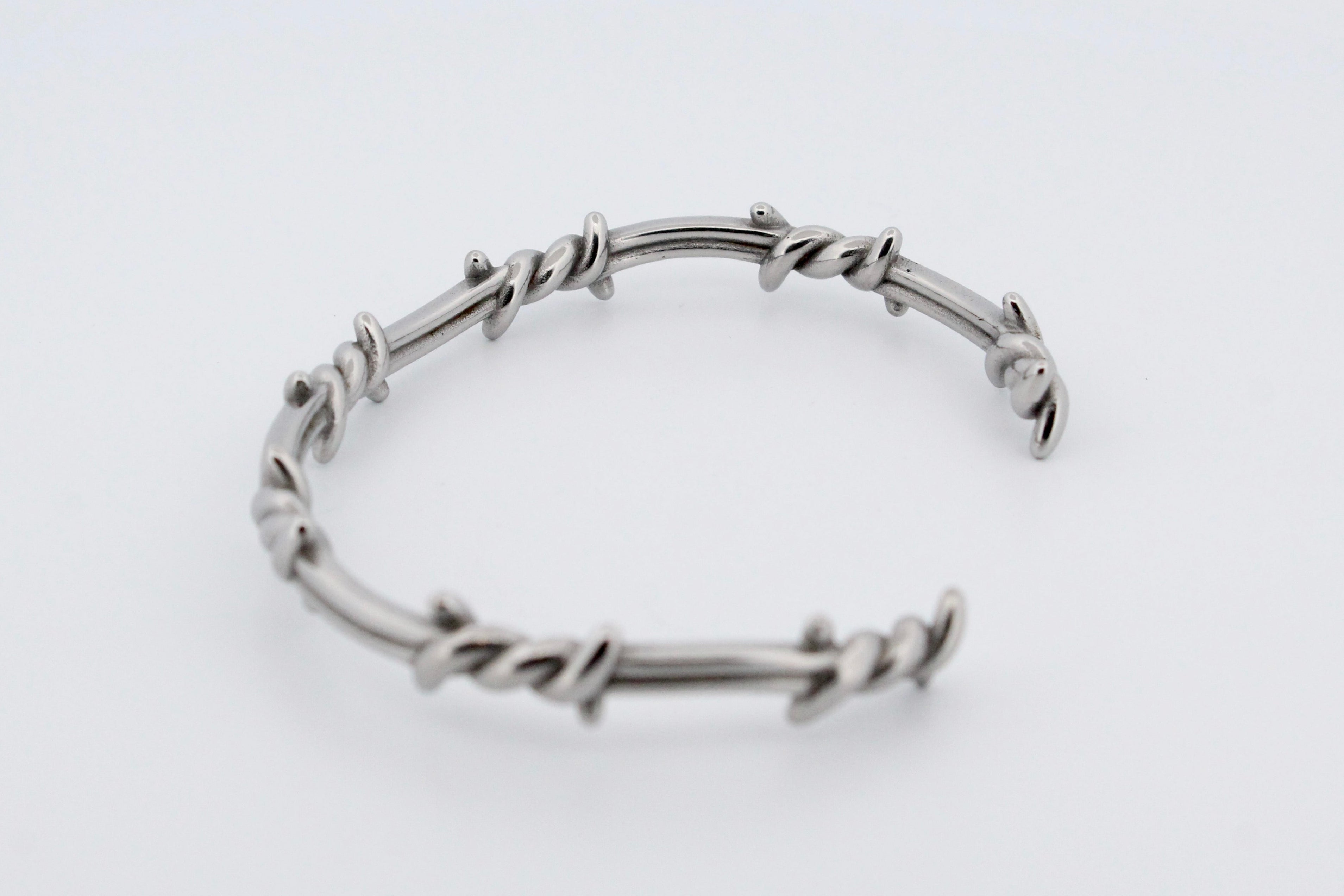 BARBED WIRE BANGLE