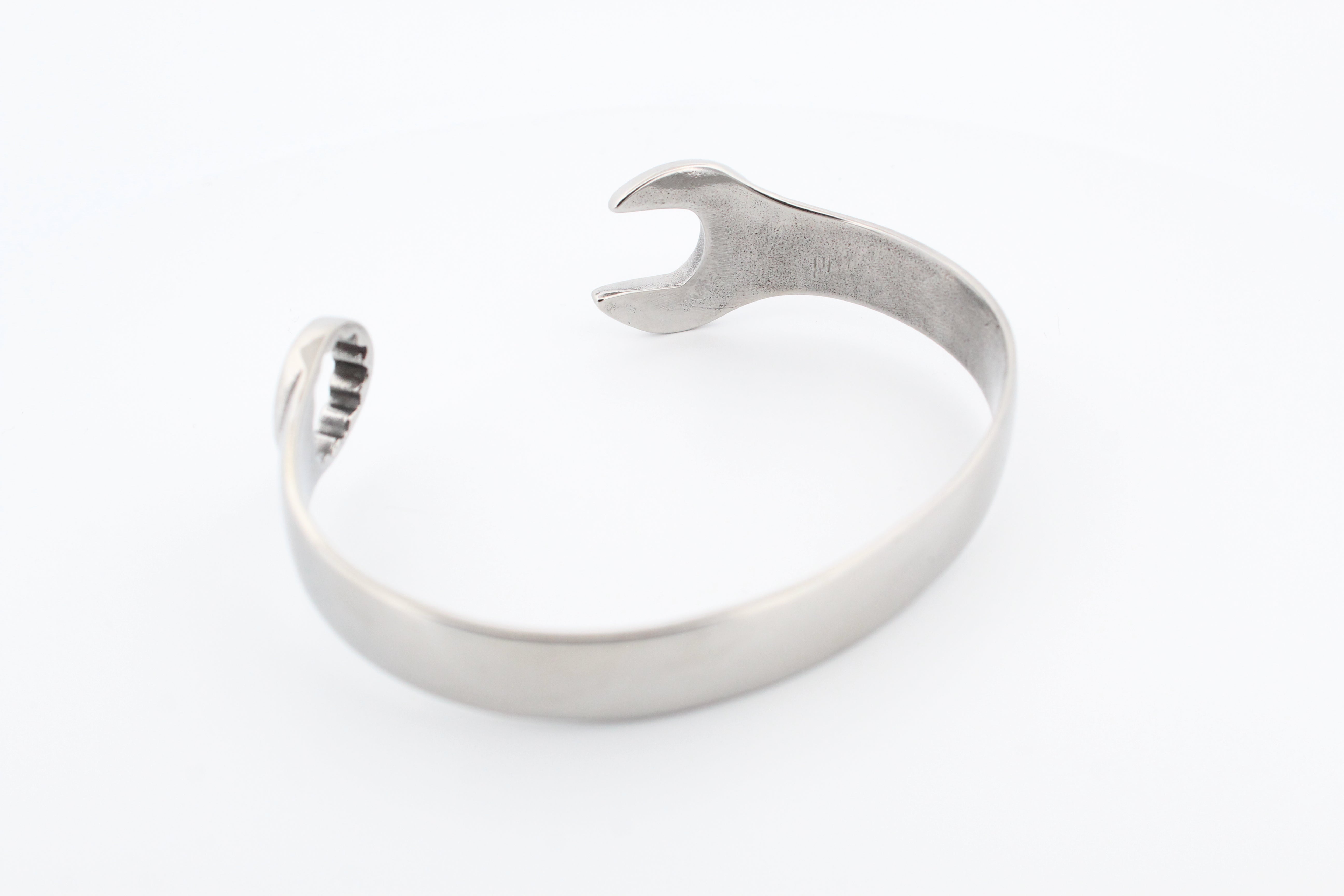 ADJUSTABLE SPANNER BANGLE - ONE SIZE FITS ALL