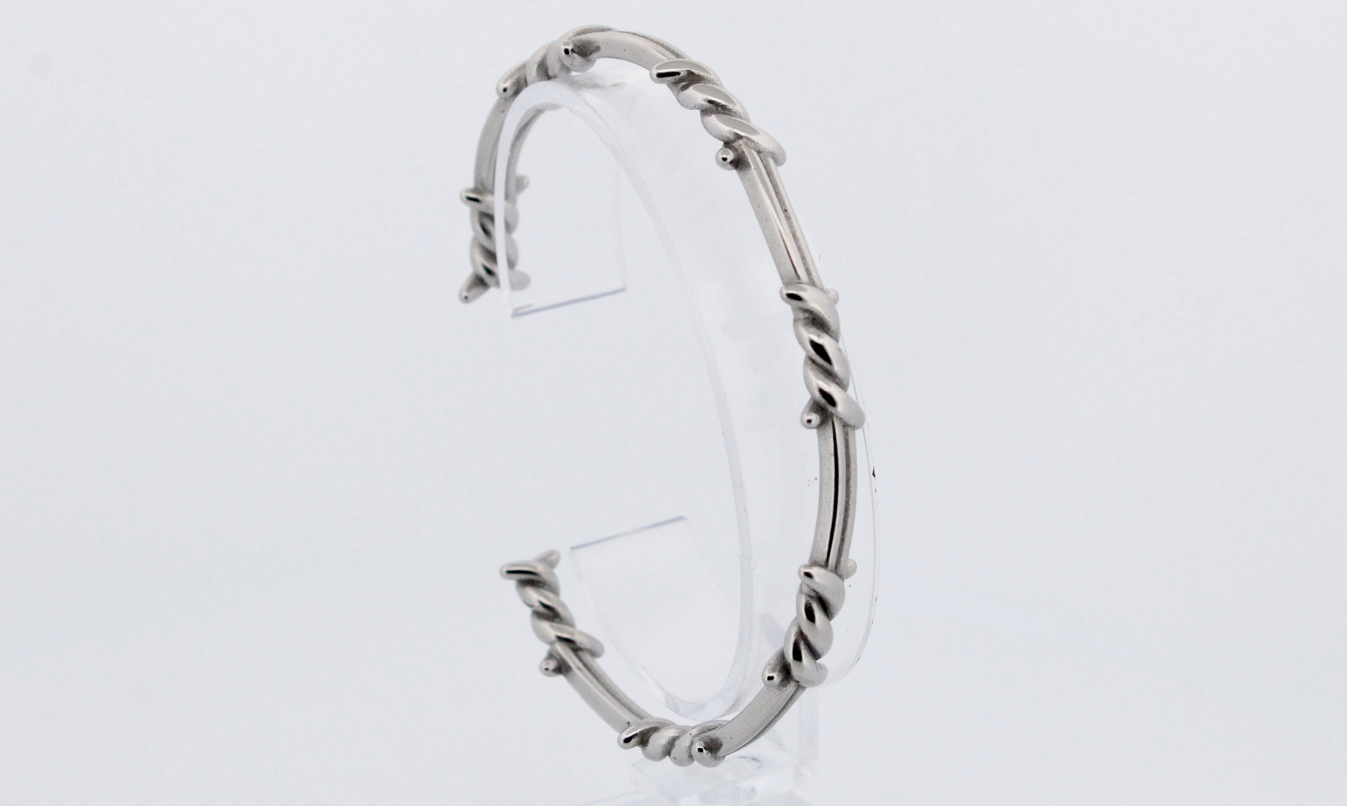BARBED WIRE BANGLE