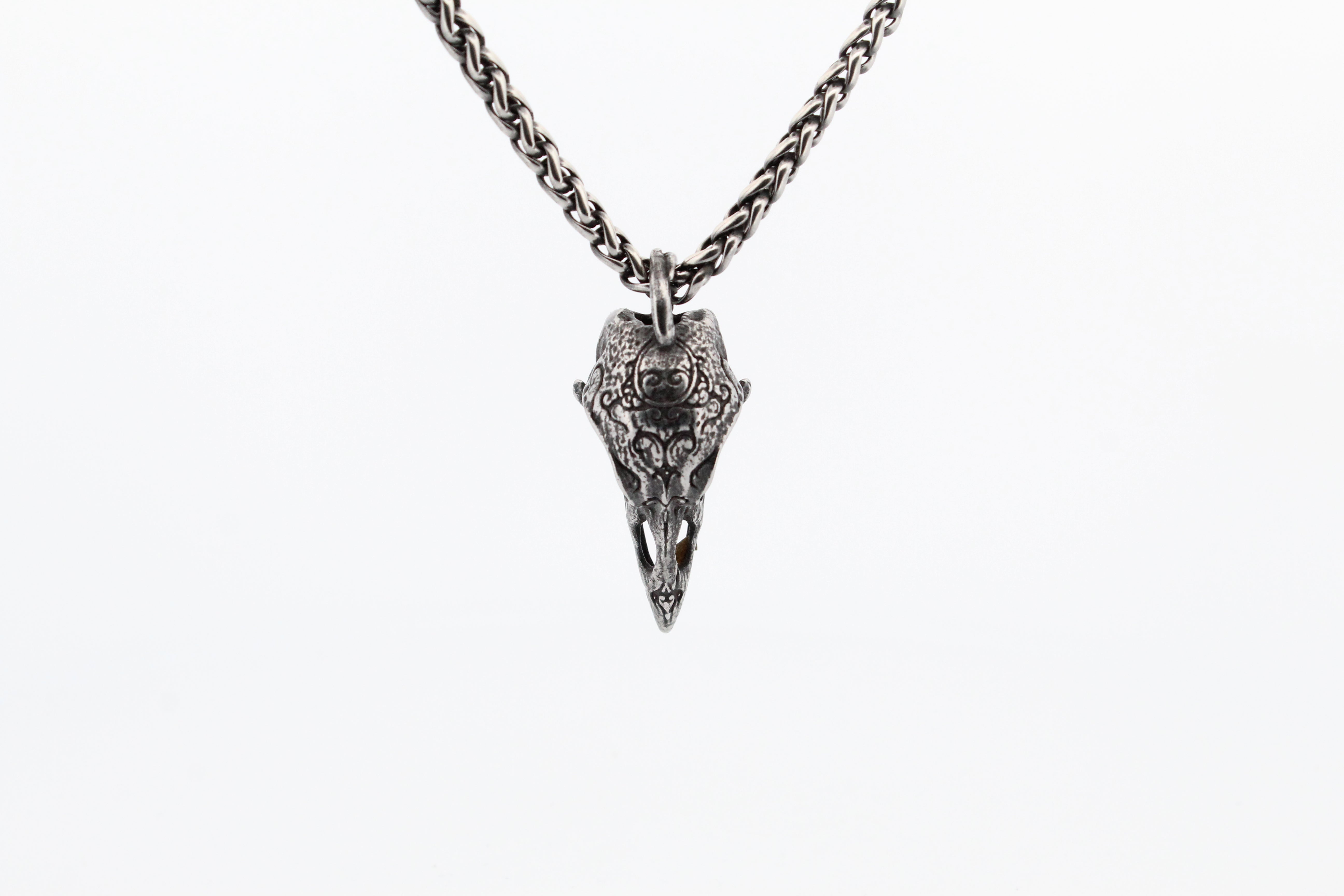 REBIRTH PENDANT & CHAIN