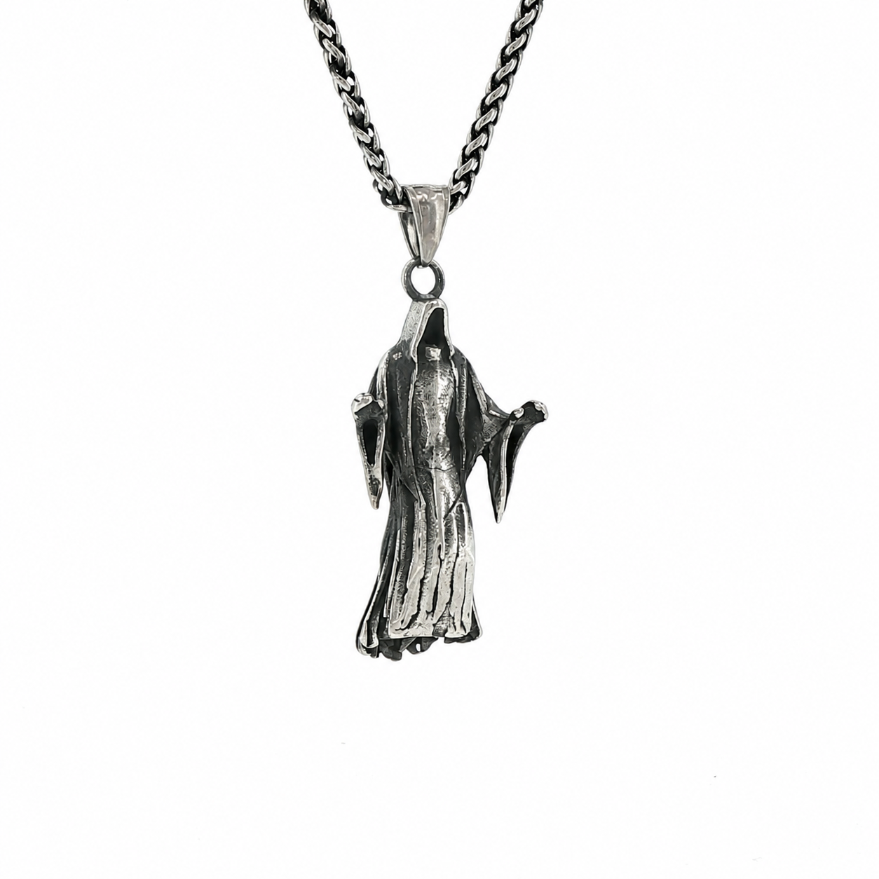 GHOST PENDANT & CHAIN