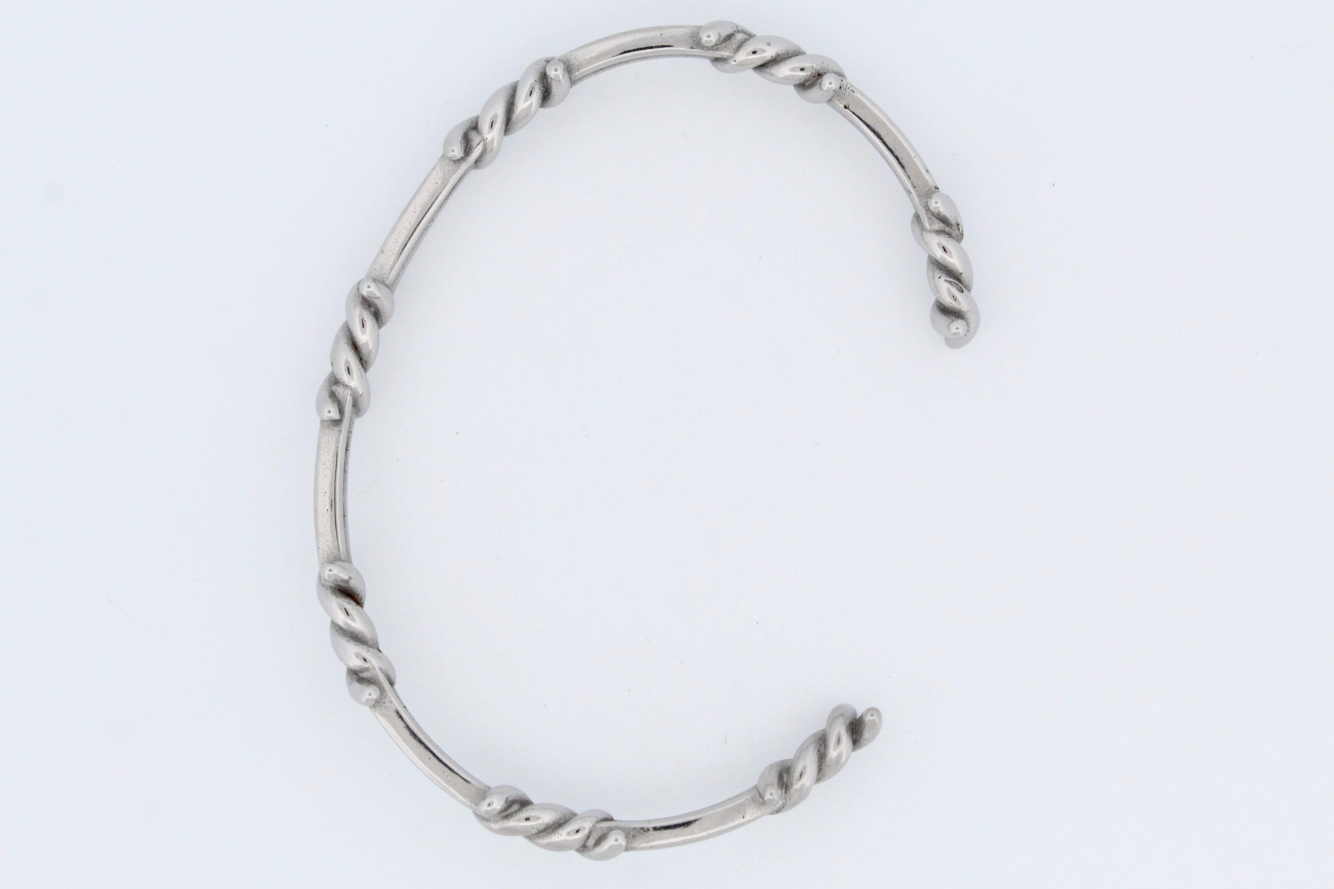 BARBED WIRE BANGLE