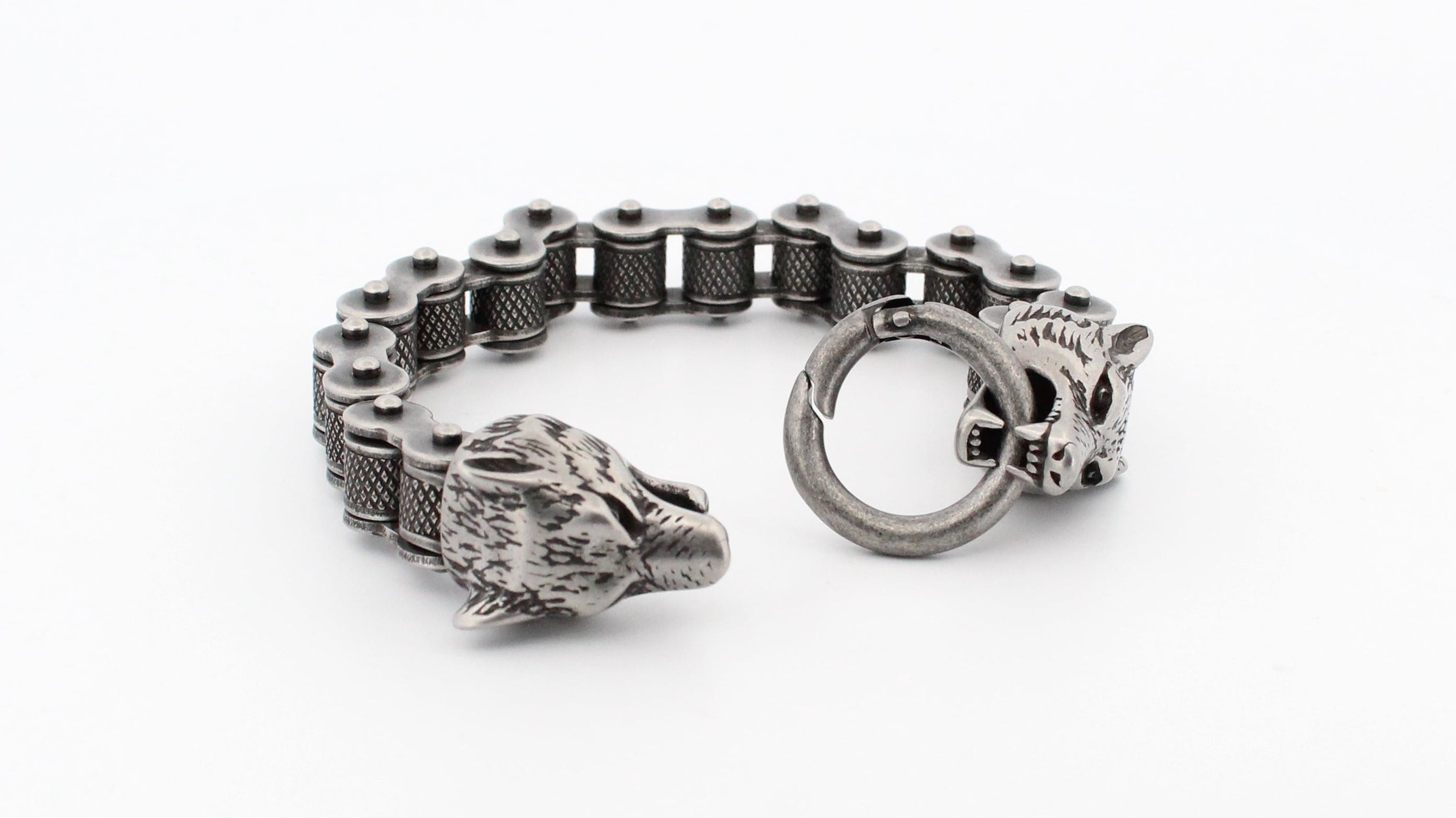 WOLF HEAD ROLLER BIKECHAIN
