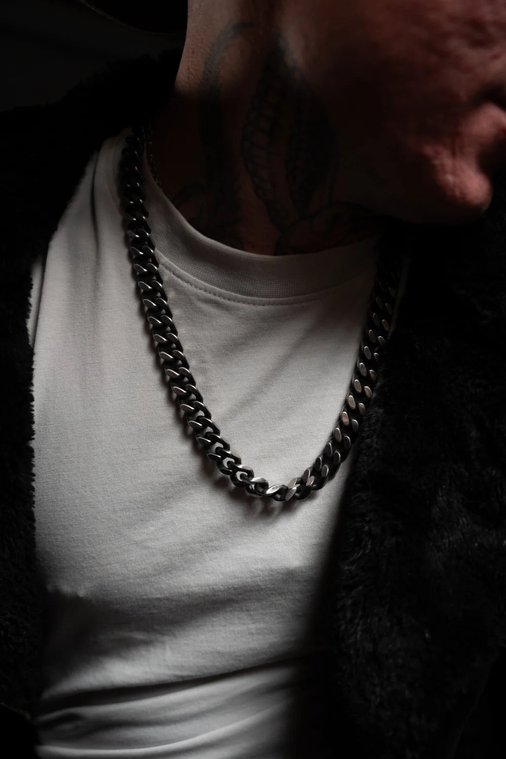 THICK VINTAGE CUBAN CHAIN