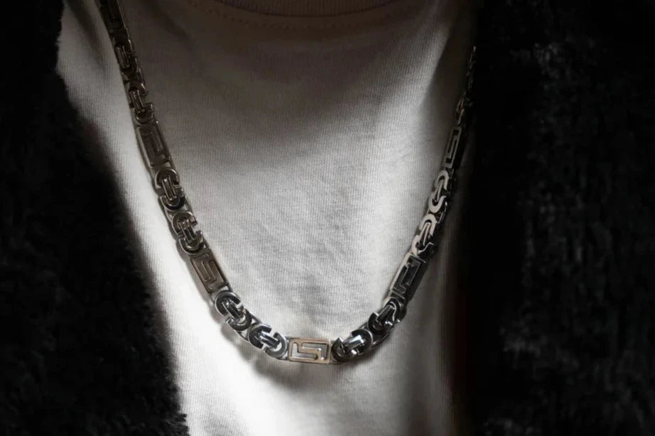 GREEK KEY STYLE CHAIN