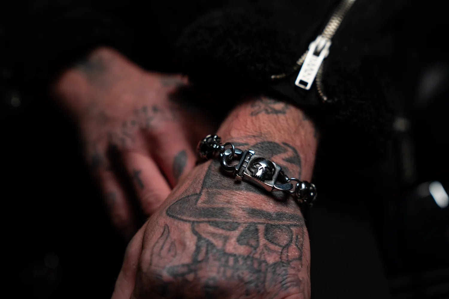 SKULL CHAIN BRACELET