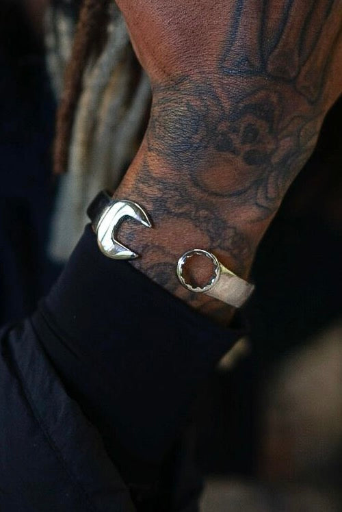ADJUSTABLE SPANNER BANGLE - ONE SIZE FITS ALL