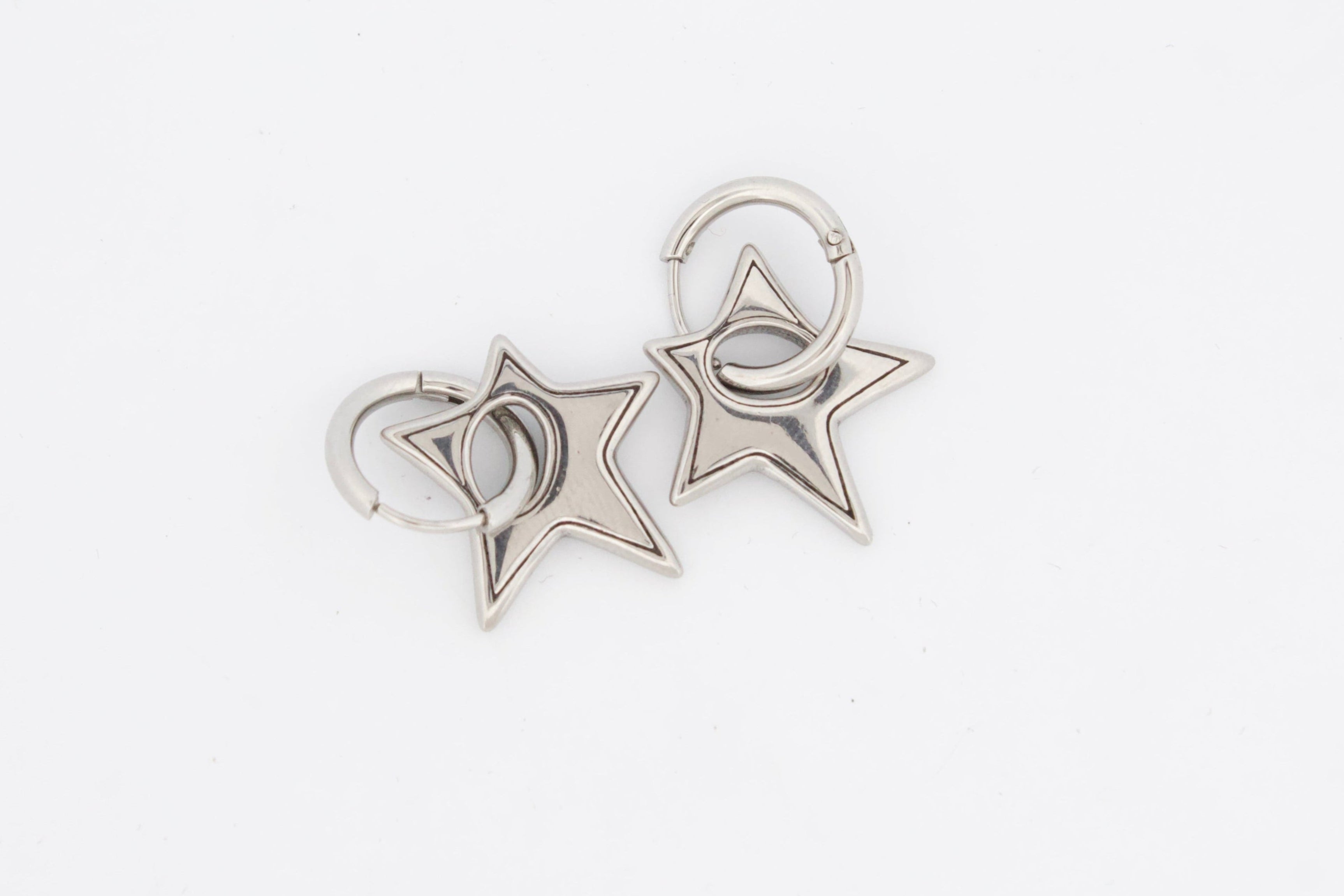 SHOOTING STAR HOOP EARRINGS