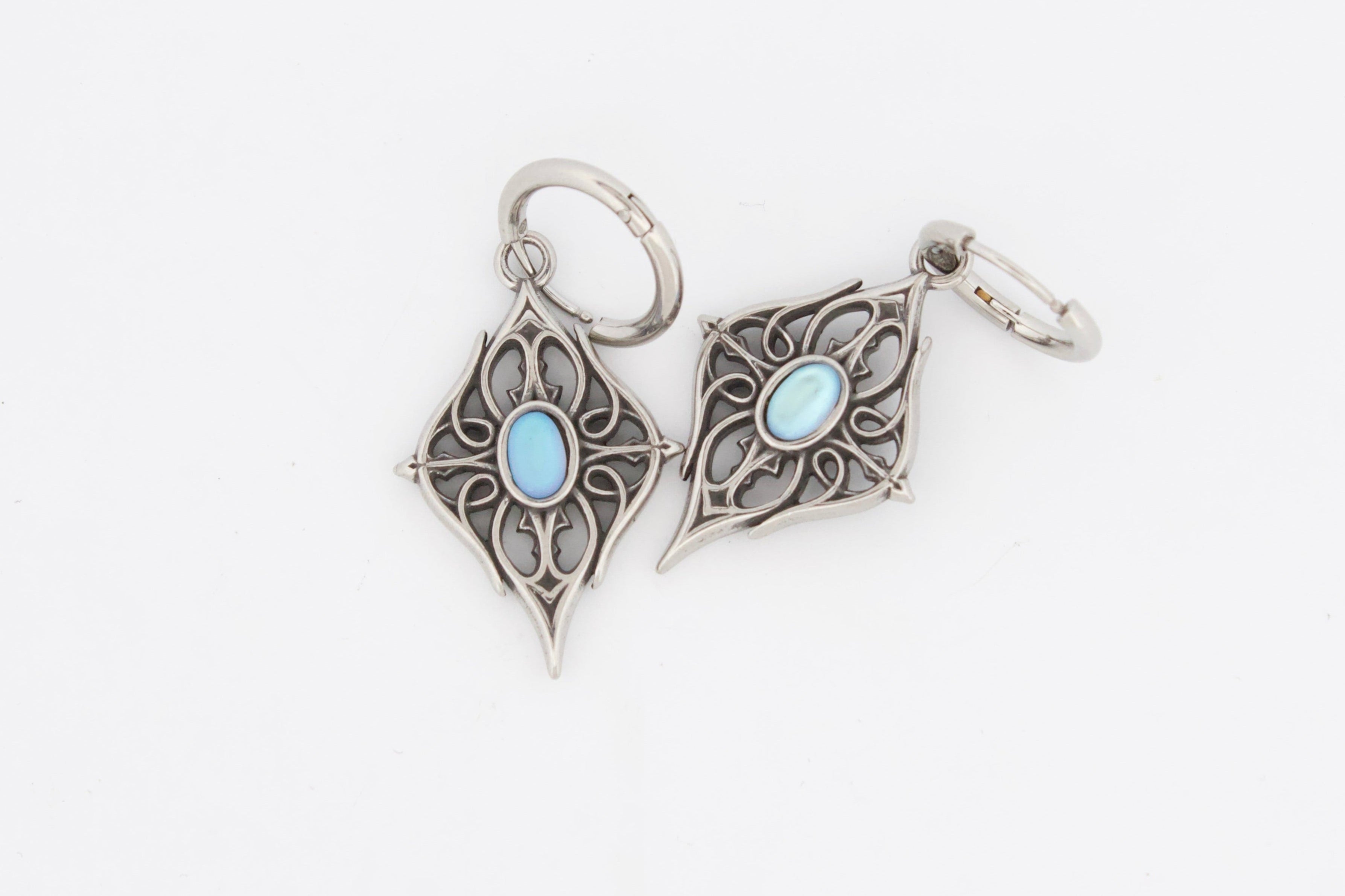 GOTHIC BLUE STONE HOOP EARRINGS