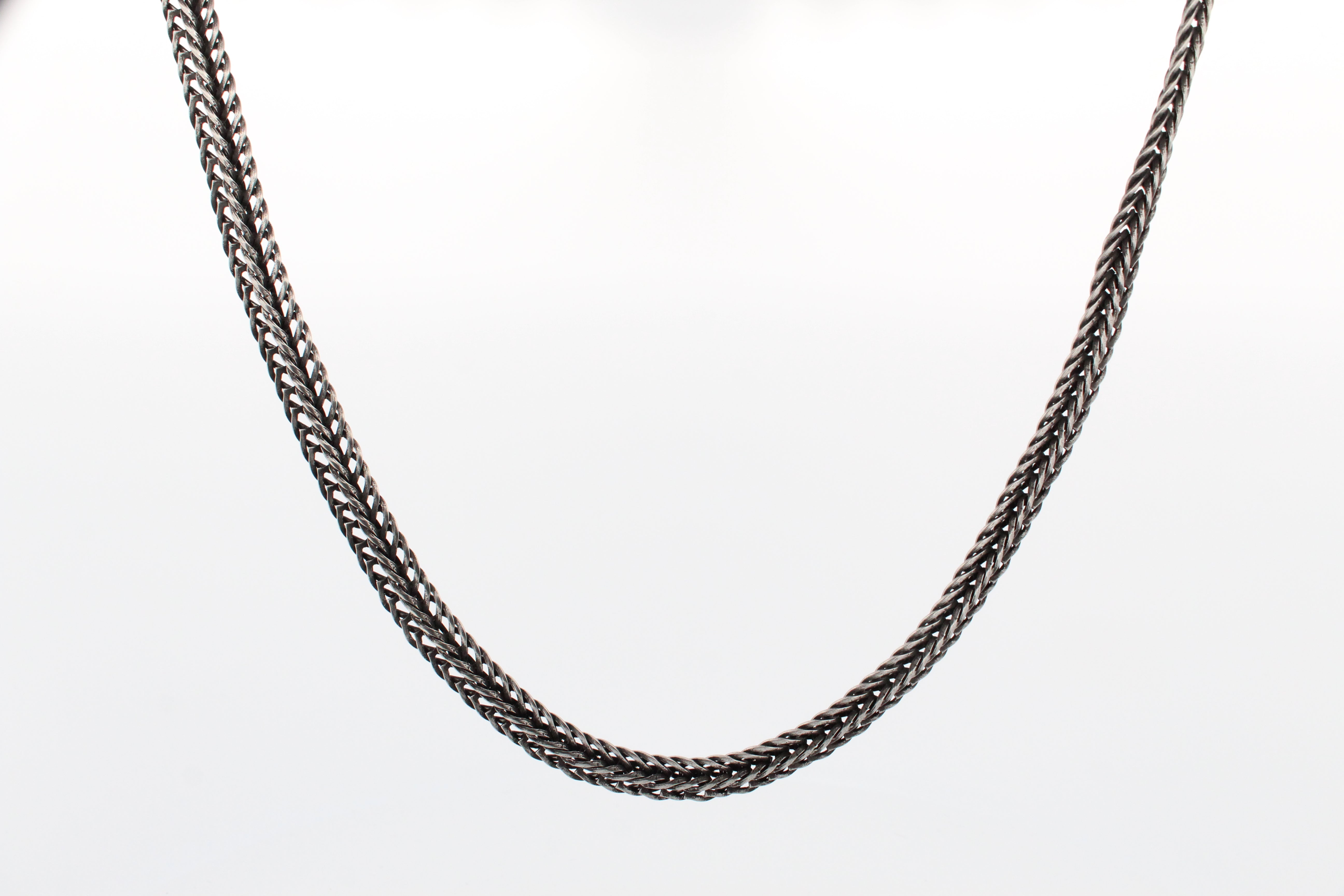 VERTEBRAE VINTAGE CHAIN