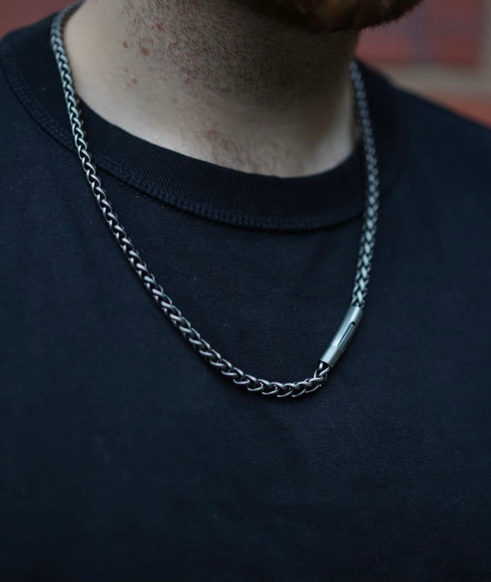 VINTAGE ROPE CHAIN