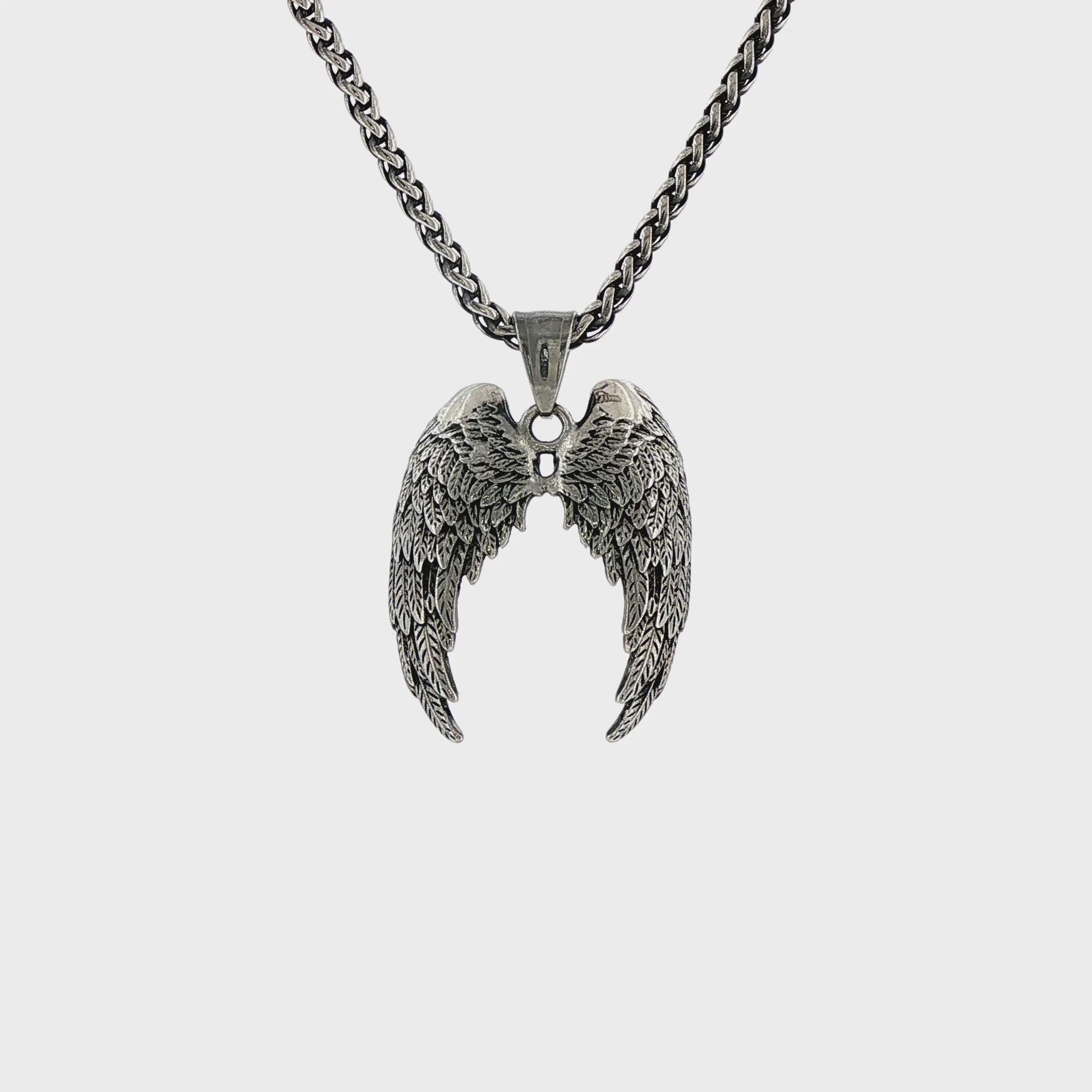 ANGEL WINGS PENDANT & CHAIN